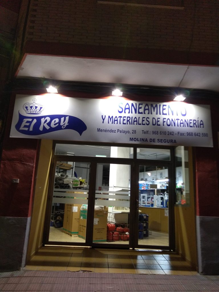 Materiales y suministros de fontaneria Molina de segura
