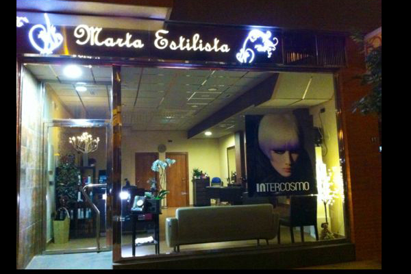 Marta Estilista,Peluquerías , centros de estética Santiago y Zaraiche